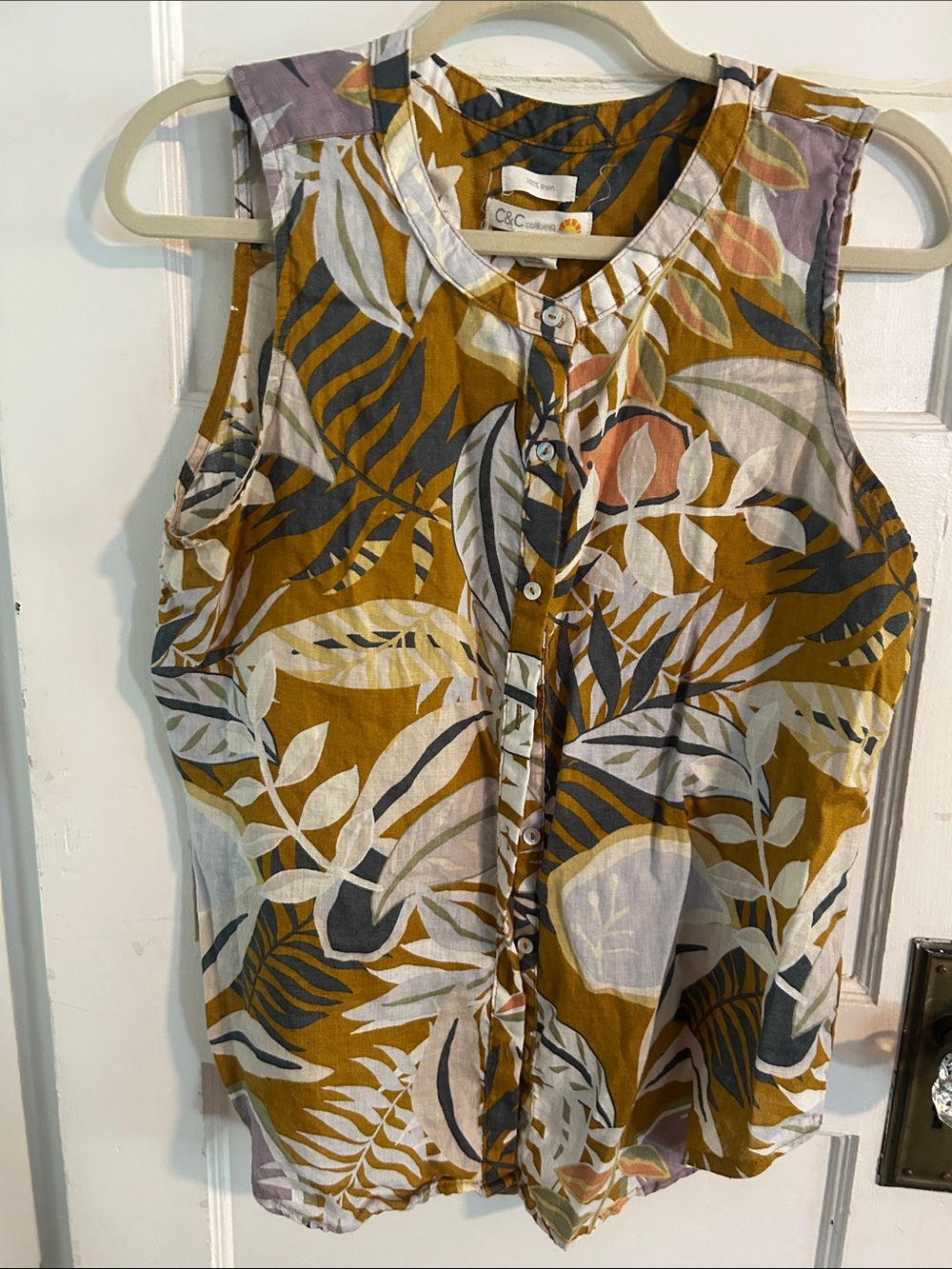 C&C California Mustard Multi-Leaf Print Sleeveless Button Top